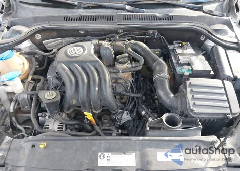 2015 Volkswagen Jetta 2.0L S z USA, uszkodzony, nr VIN 3VW2K7AJ5FM409276